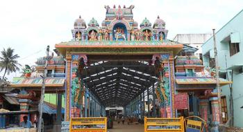 Dharbaranyeswarar Temple (Shani)