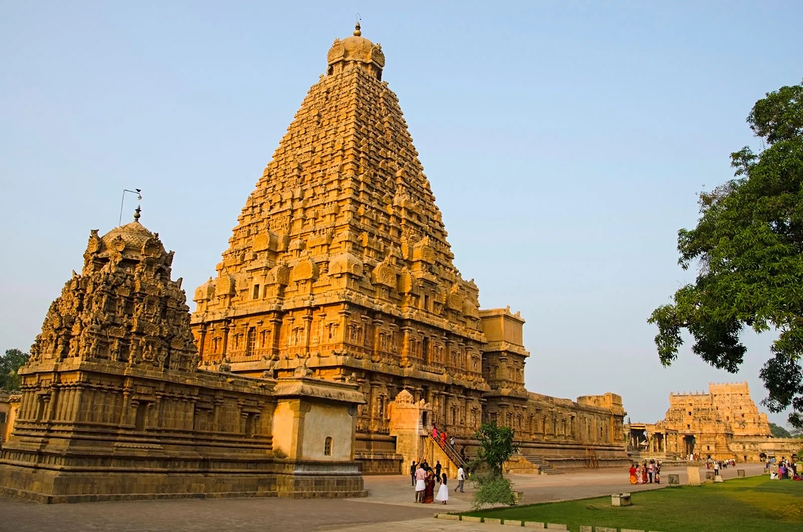 Brihadeeswarar Temple (Big Temple)