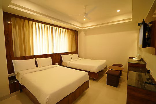 STANDARD 3 Bedded AC Family Room